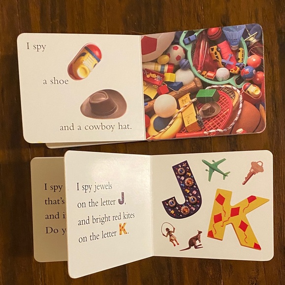5/$10 Kids Books | Scholastic I Spy Little Book and Little Letters Board Books - Picture 12 of 15